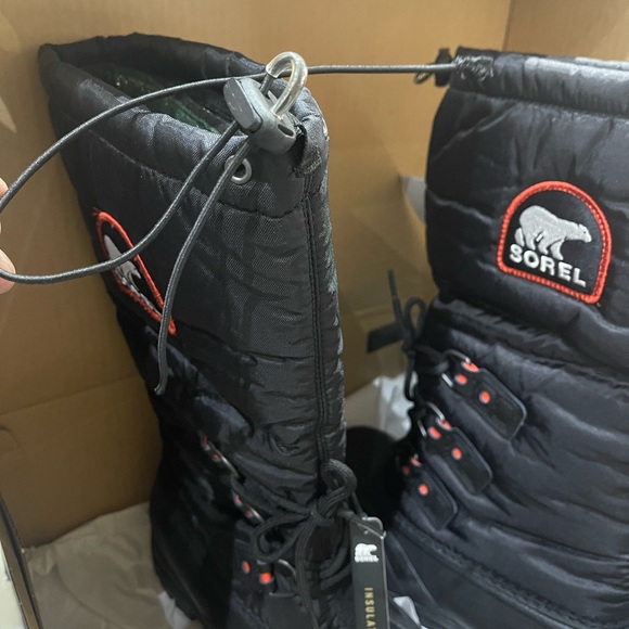NWT Women’s Snowlion-XT Insulated Boot – Black 8 - Picture 10 of 11